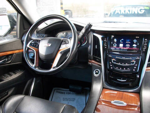 2016 Cadillac Escalade ESV Luxury Collection