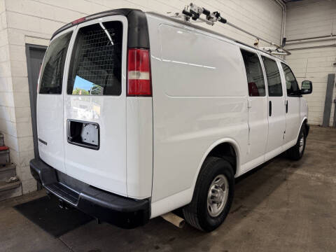 2015 Chevrolet Express 2500