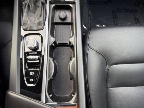 2020 Volvo S60 T5 Momentum