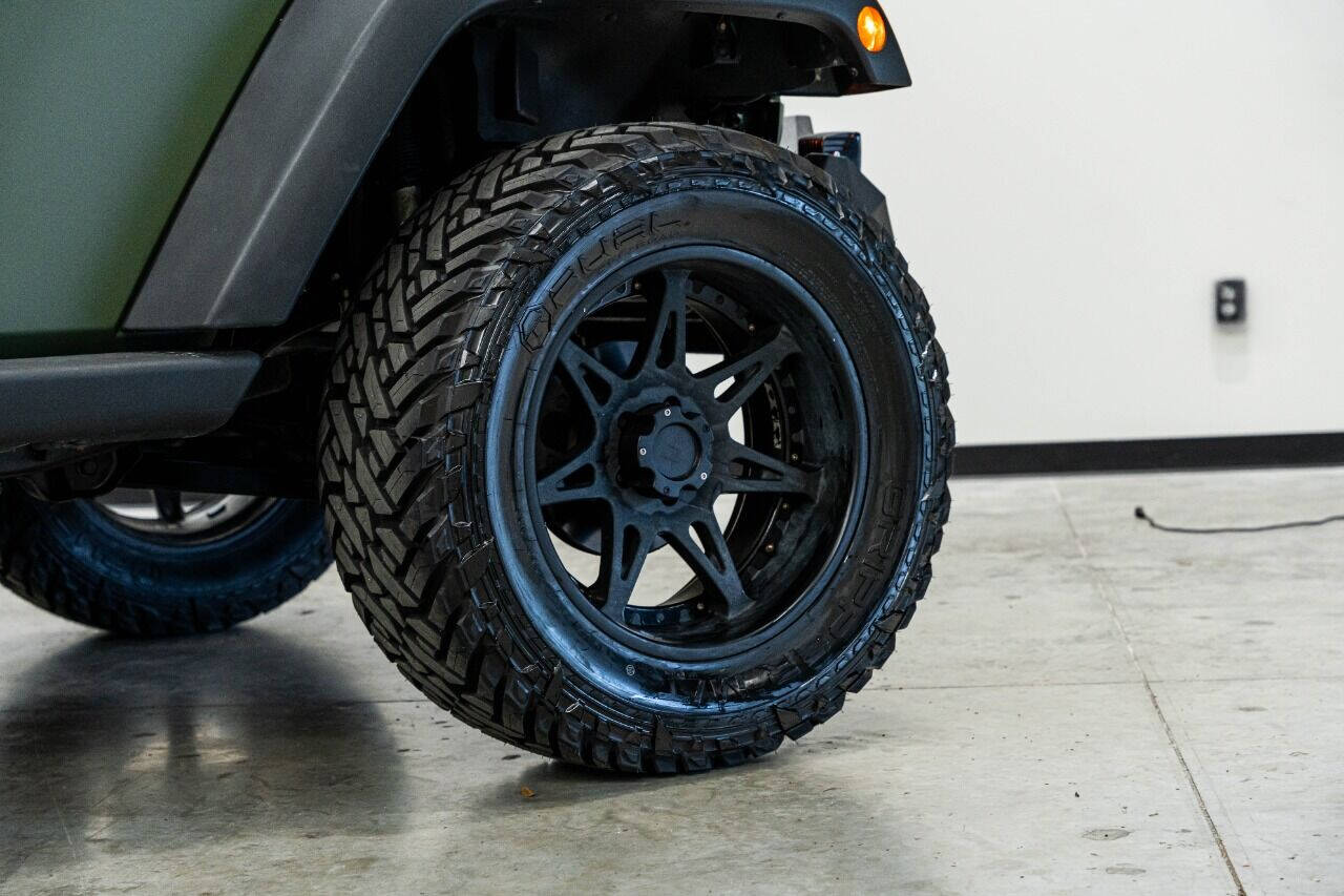 2013 JEEP Wrangler SUV / Crossover - $24,999