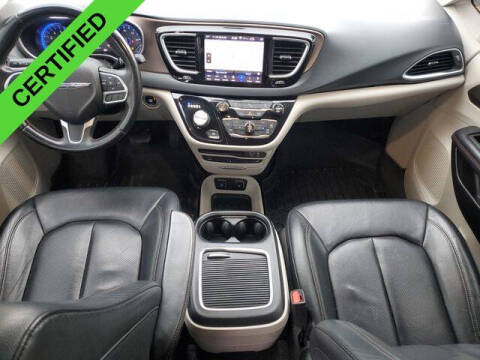 2018 Chrysler Pacifica Touring L Plus