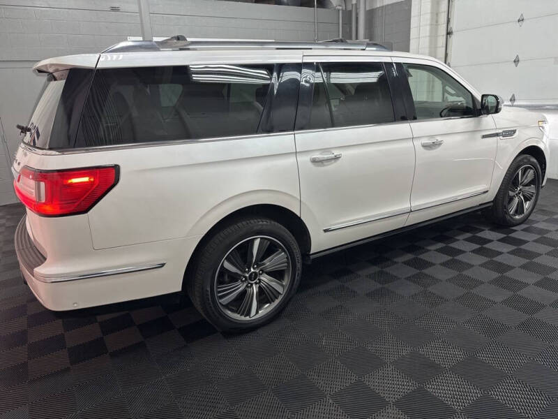 2019 Lincoln Navigator L Black Label