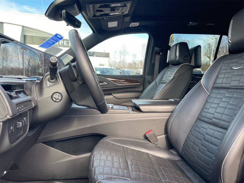 2022 Cadillac Escalade Sport Platinum