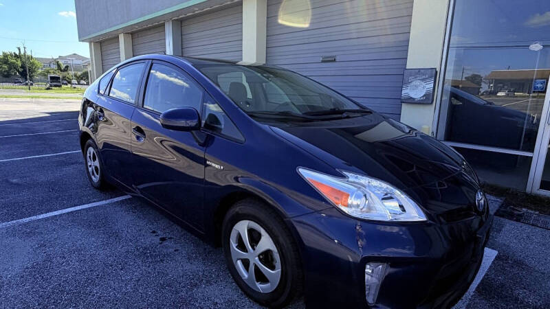 2015 Toyota Prius Two