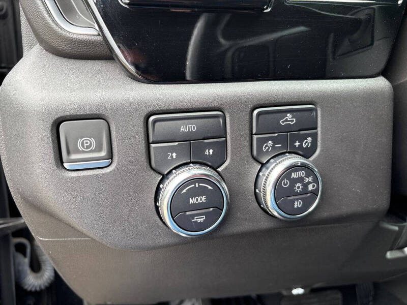2024 GMC Sierra 1500 Elevation Standard