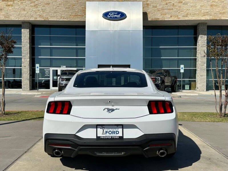 2025 Ford Mustang