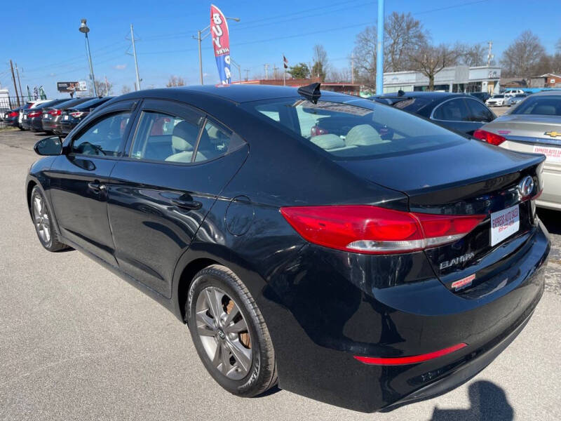 2017 Hyundai Elantra