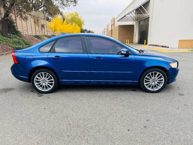 2010 Volvo S40 2.4i