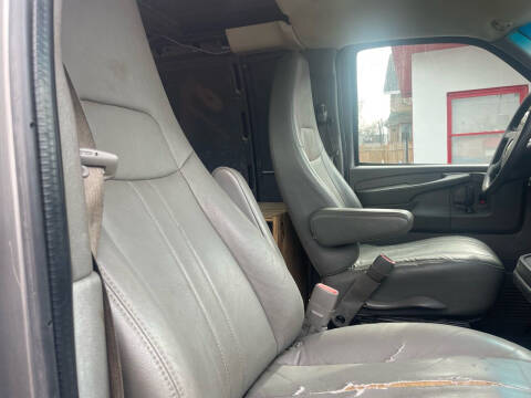 2012 Chevrolet Express 2500