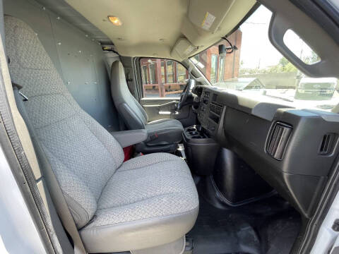 2021 Chevrolet Express 2500