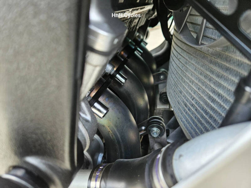 2015 Yamaha YZF-R1