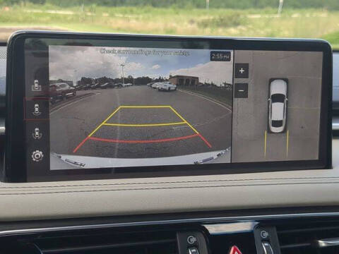 2023 Genesis G70