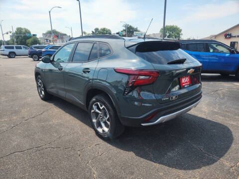 2025 Chevrolet Trax LT