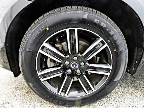 2017 Volvo XC60 T5 Dynamic