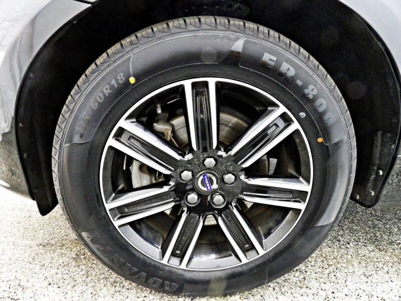 2017 Volvo XC60 T5 Dynamic