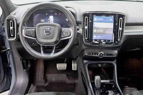 2021 Volvo XC40 Recharge Pure Electric P8