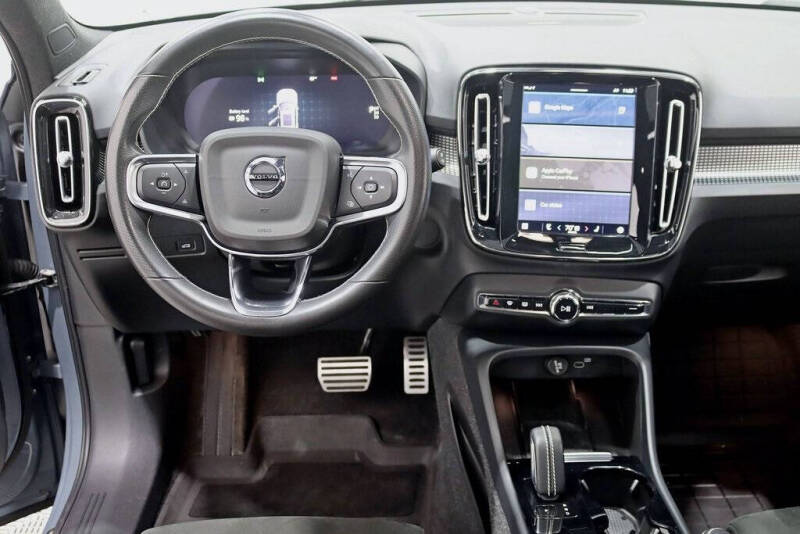 2021 Volvo XC40 Recharge Pure Electric P8