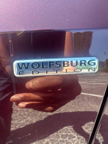 2014 Volkswagen Passat 1.8T Wolfsburg Edition PZEV