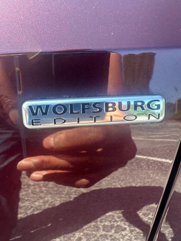 2014 Volkswagen Passat 1.8T Wolfsburg Edition PZEV