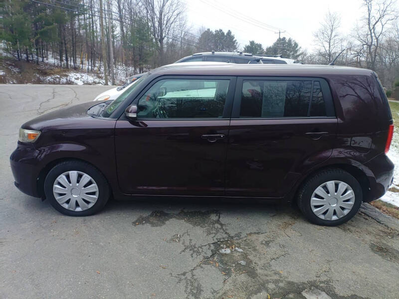 2010 Scion xB Base's photo