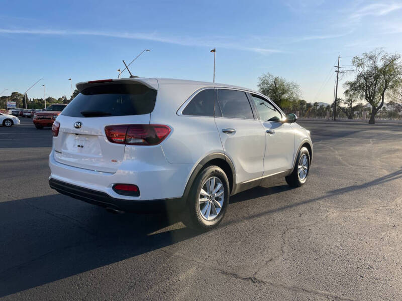 2019 Kia Sorento LX