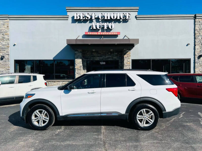 2021 Ford Explorer XLT's photo