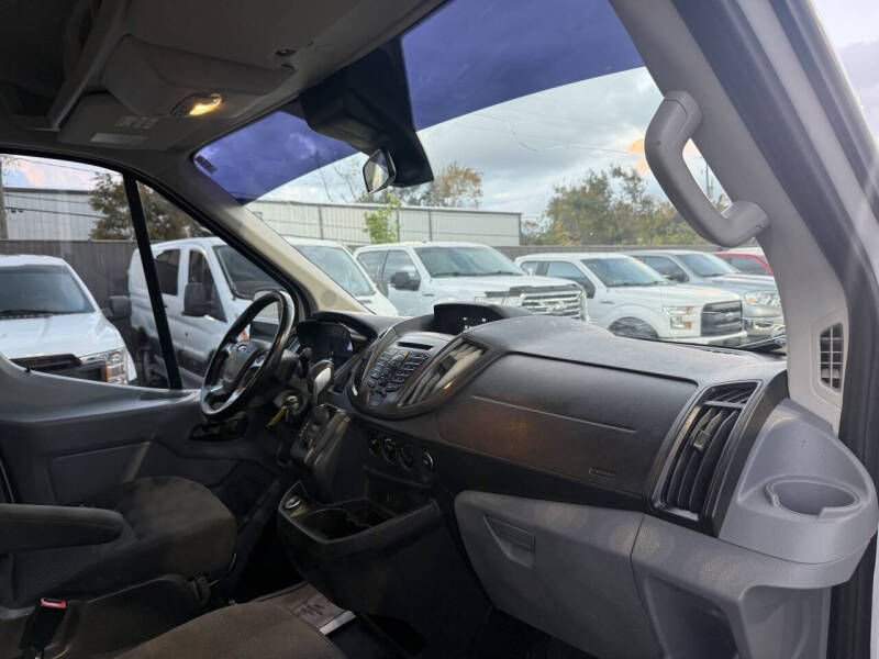 2017 Ford Transit 250