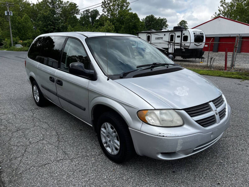 2005 Dodge Grand Caravan SE