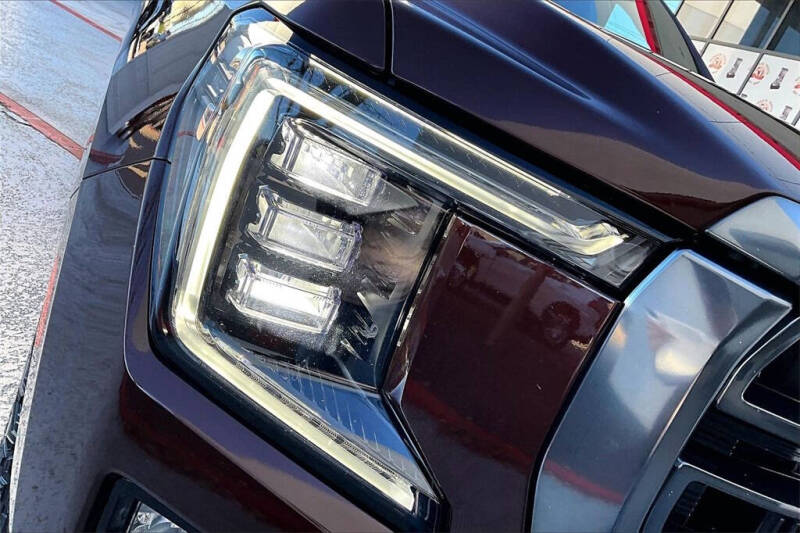 2023 GMC Yukon XL AT4