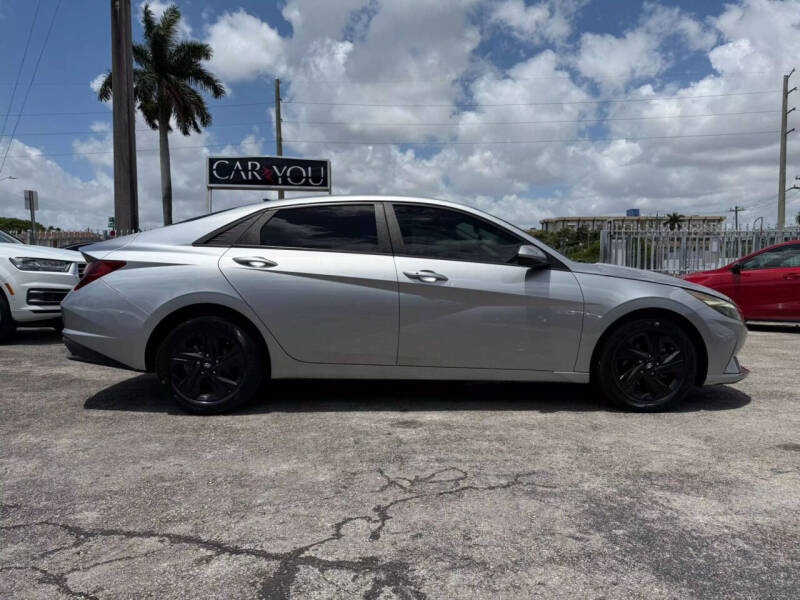 2022 Hyundai Elantra