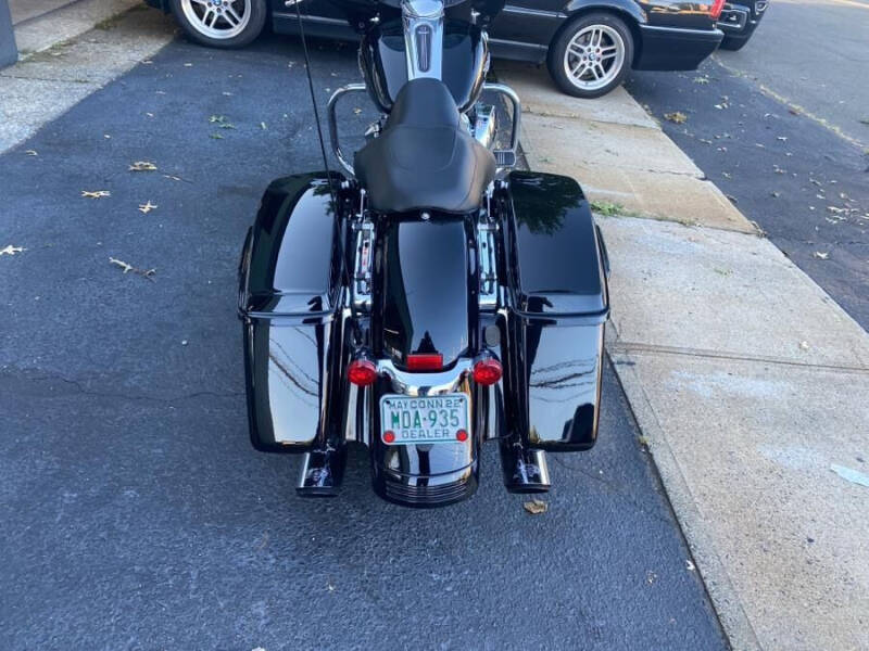 2017 Harley-Davidson Street Glide