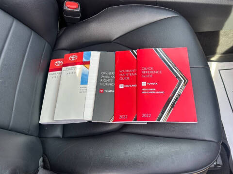 2022 Toyota Highlander XLE