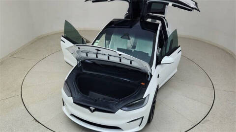 2024 Tesla Model X Plaid