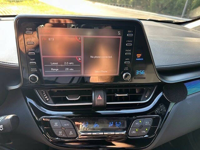 2019 Toyota C-HR LE