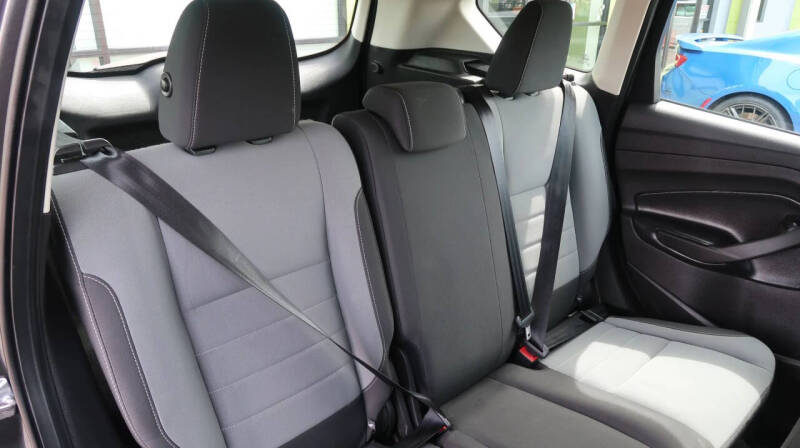 2019 Ford Escape S