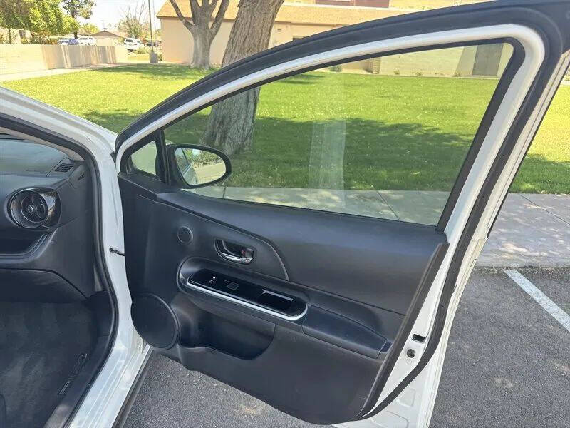 2018 Toyota Prius c