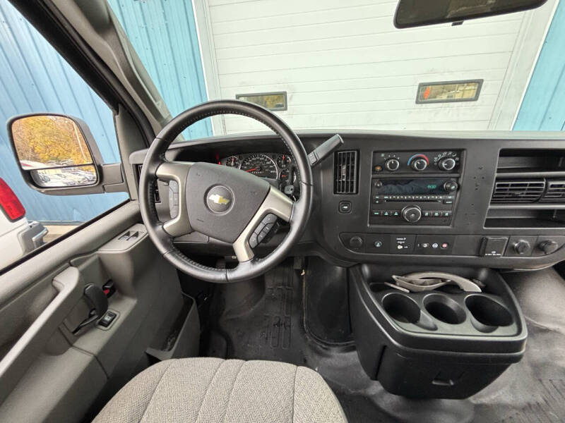 2016 Chevrolet Express LT 3500