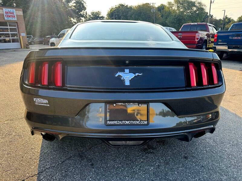 2016 Ford Mustang V6