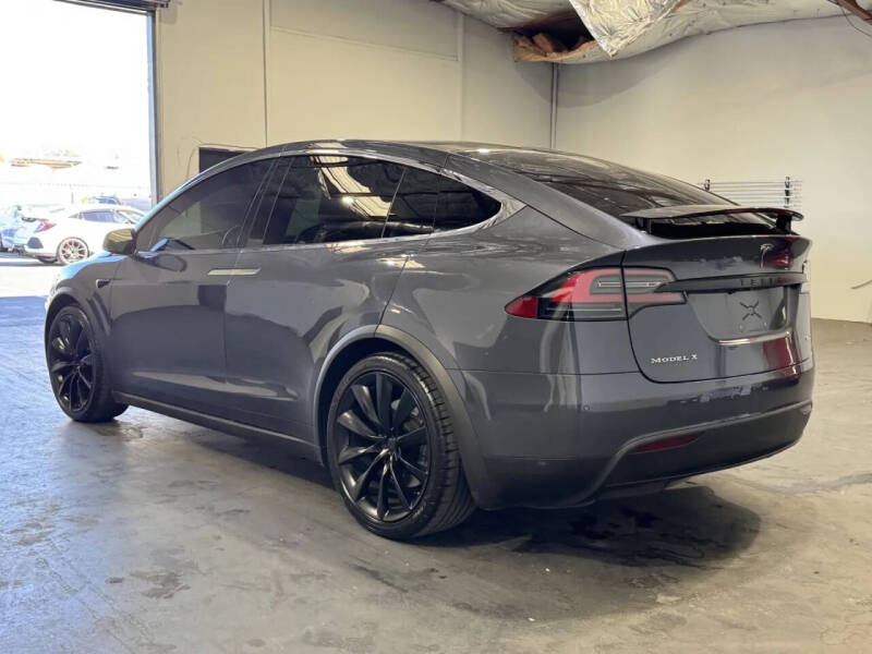 2017 Tesla Model X 90D