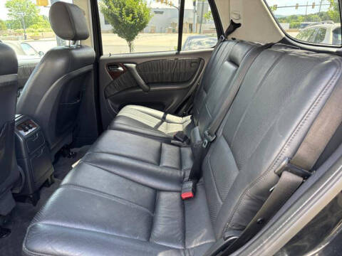 2000 Mercedes-Benz M-Class ML 320