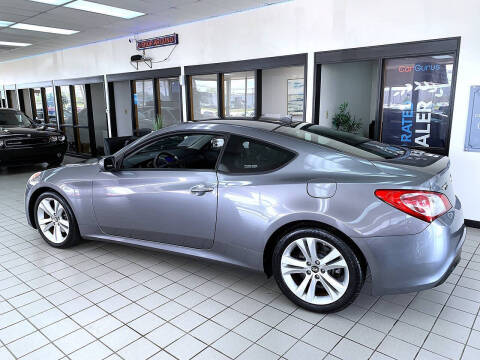 2011 Hyundai Genesis Coupe 2.0T