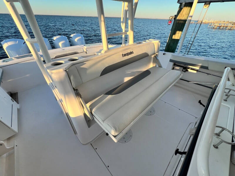 2017 Everglades 435CC