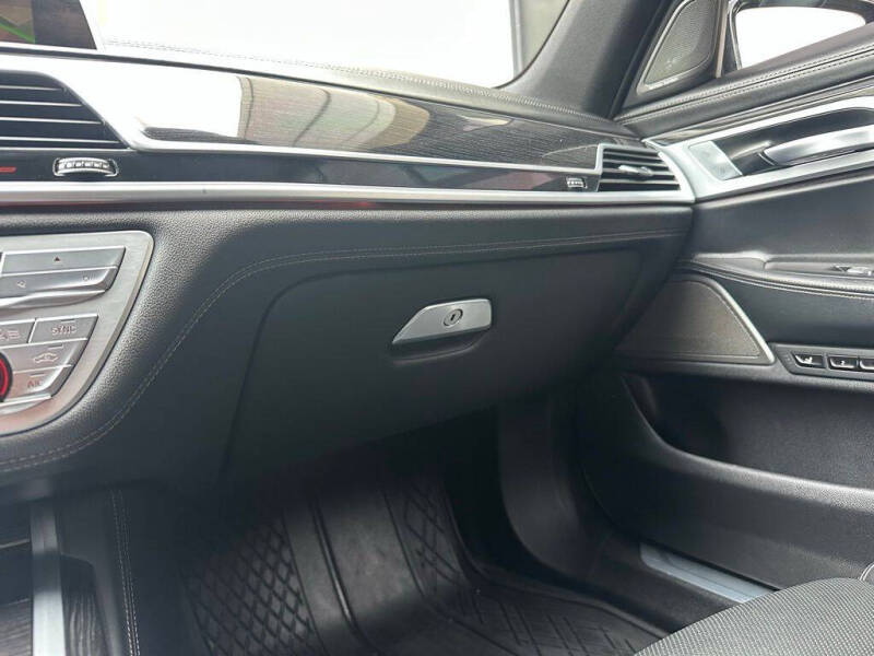 2019 BMW 7 Series 750i xDrive