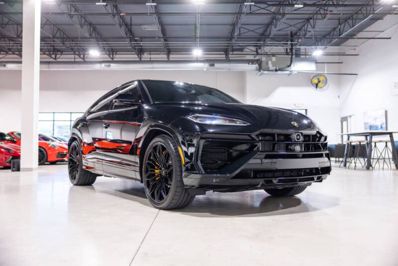 2025 Lamborghini Urus SE