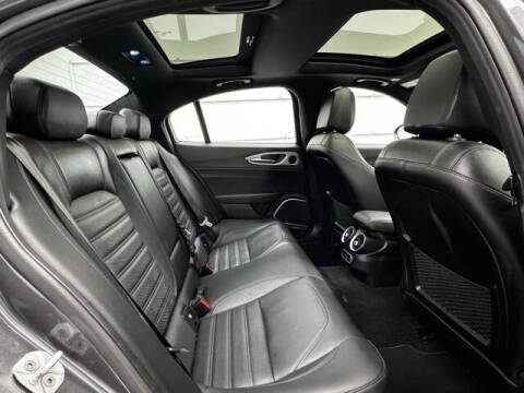 2023 Alfa Romeo Giulia Veloce