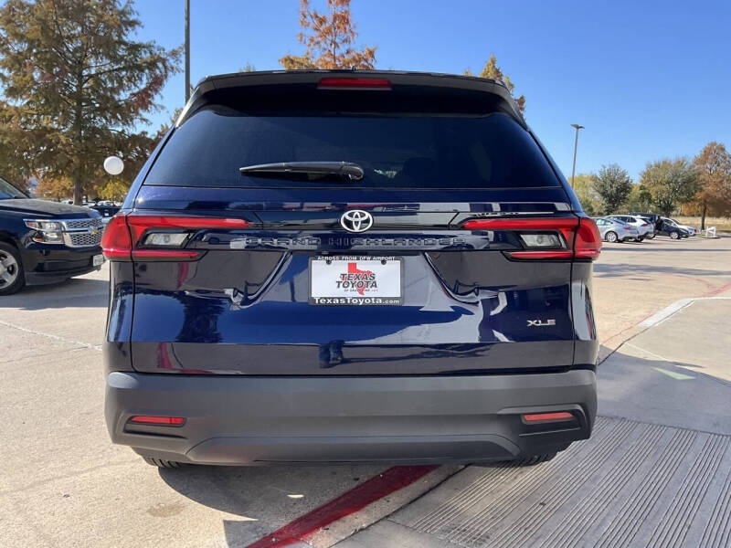 2025 Toyota Grand Highlander XLE