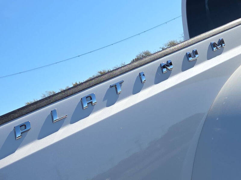 2015 Ford F-350 Super Duty Lariat