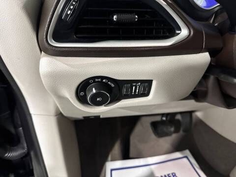 2020 Chrysler Pacifica Touring