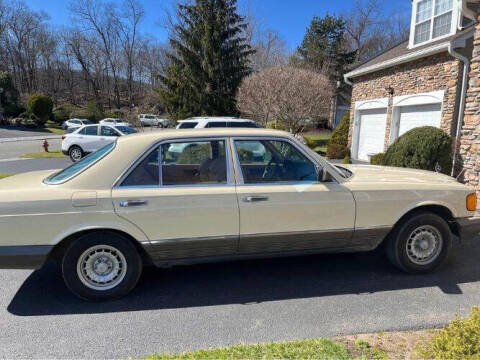 1984 Mercedes-Benz 300-Class