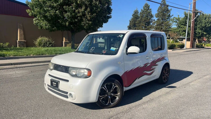 2012 Nissan cube